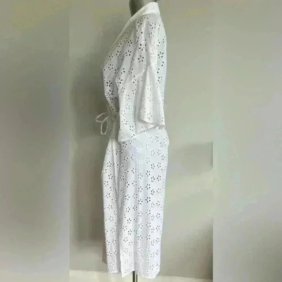 🆕  Women’s BCBG MaxAzria White Cotton Kimono - Picture 5 of 16